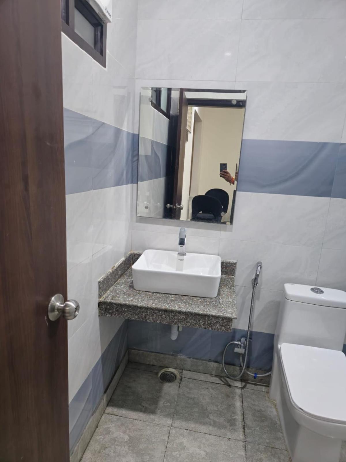 Satya Residency Otel Katra  Dış mekan fotoğraf
