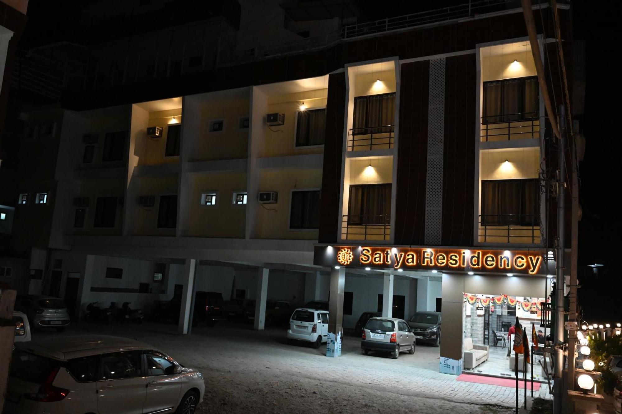 Satya Residency Otel Katra  Dış mekan fotoğraf