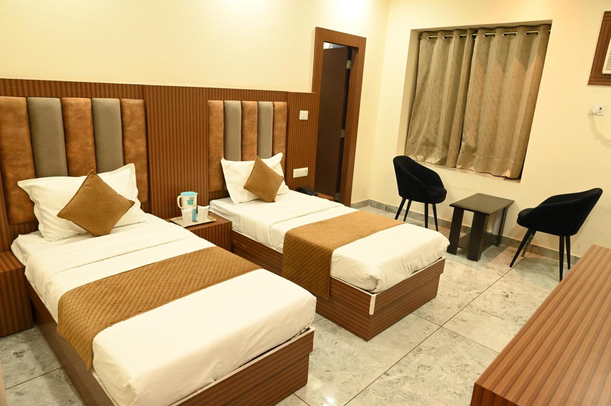 Satya Residency Otel Katra  Dış mekan fotoğraf